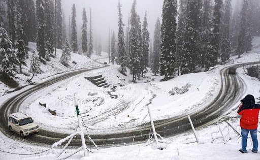 <span>Day 04</span>Proceed from Gulmarg to Srinagar (60 km-02 hours)