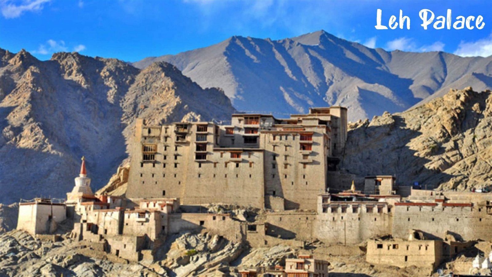 • Leh Palace, Leh (En-route Leh-Nubra)