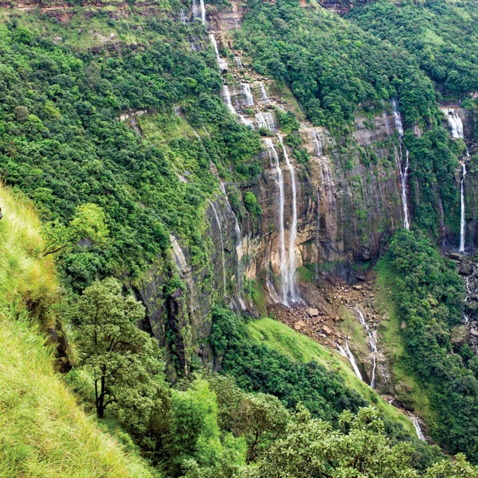 Cherrapunji-28032022-Meghalaya-NorthEast