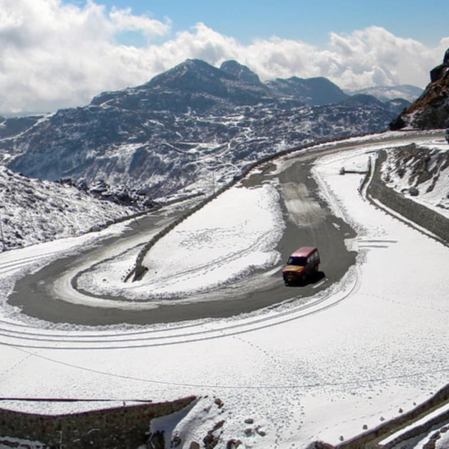 Nathula-sikkim-1582987162_shutterstock_1184926921