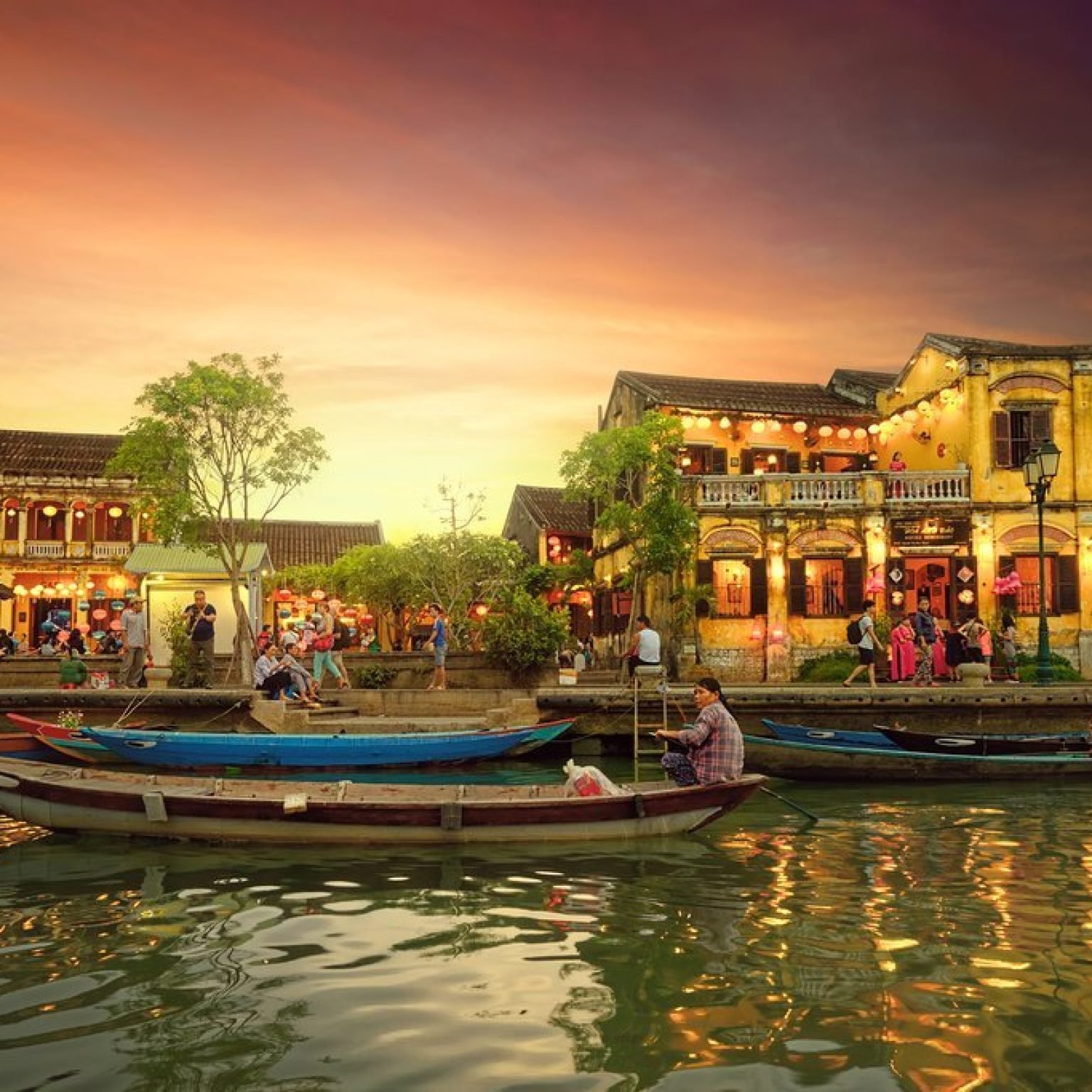 Vietnam-boat-river-evening